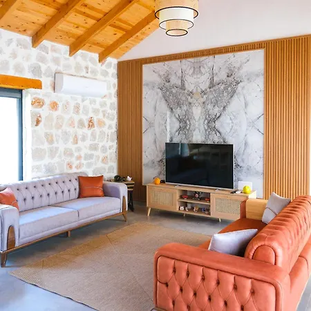 Likya Stone House Villa *